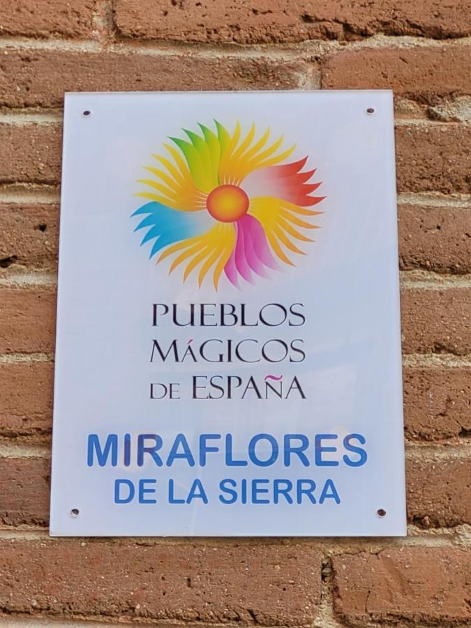 El Robledal - Miraflores De La Sierra Exterior photo